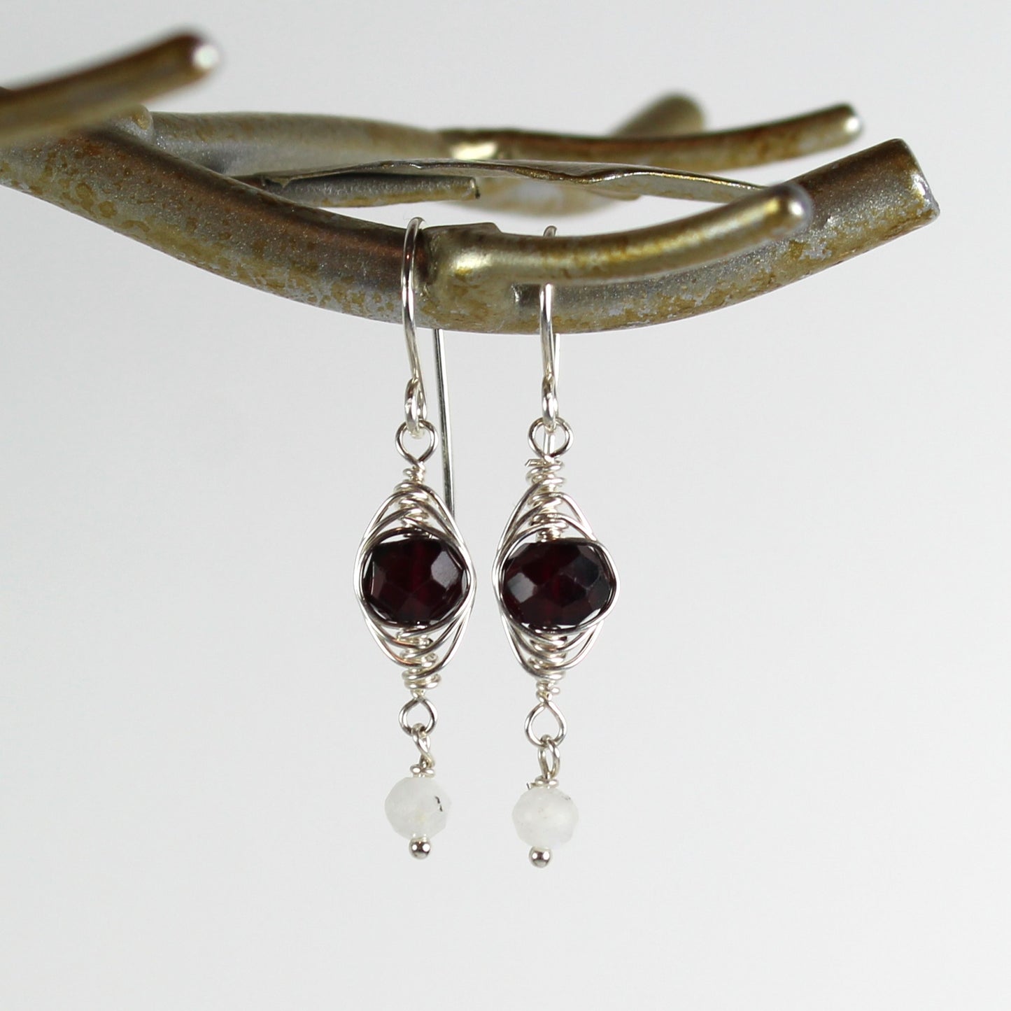 Garnet Herringbone Earrings
