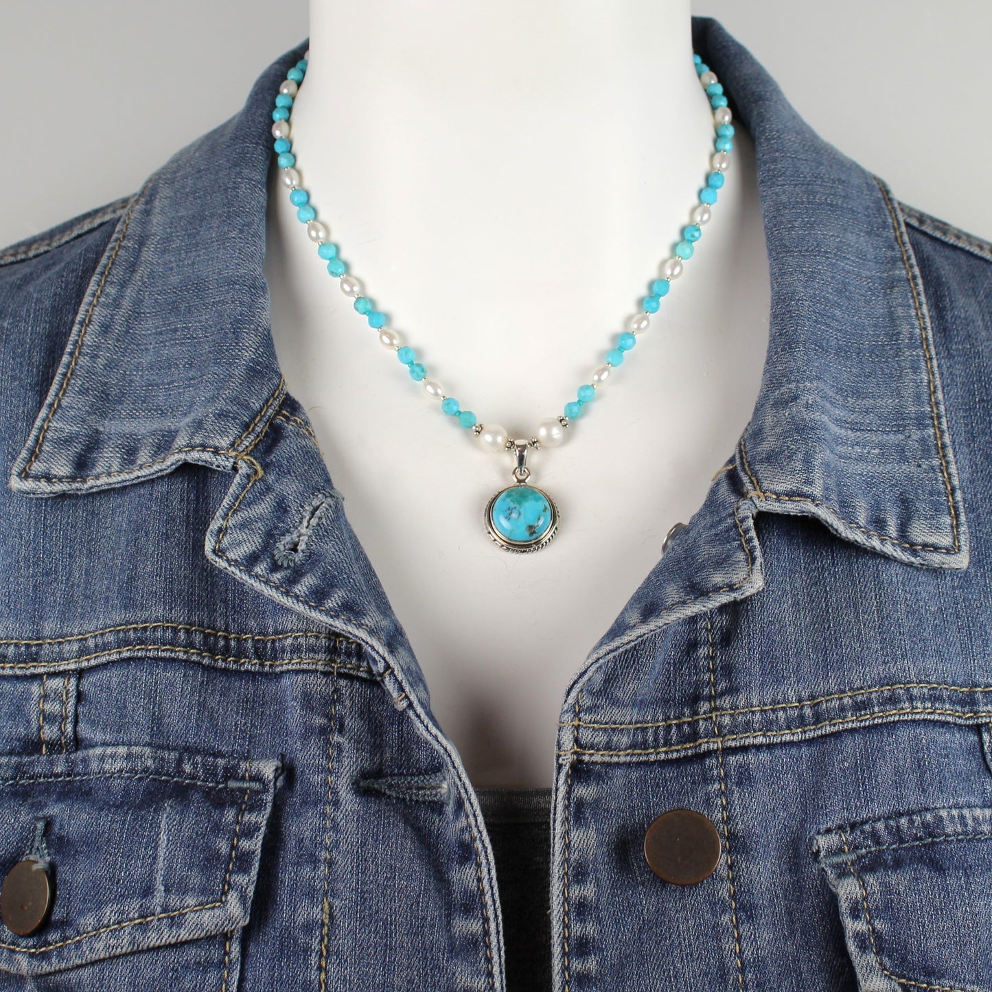 Simple Turquoise Pendant Necklace