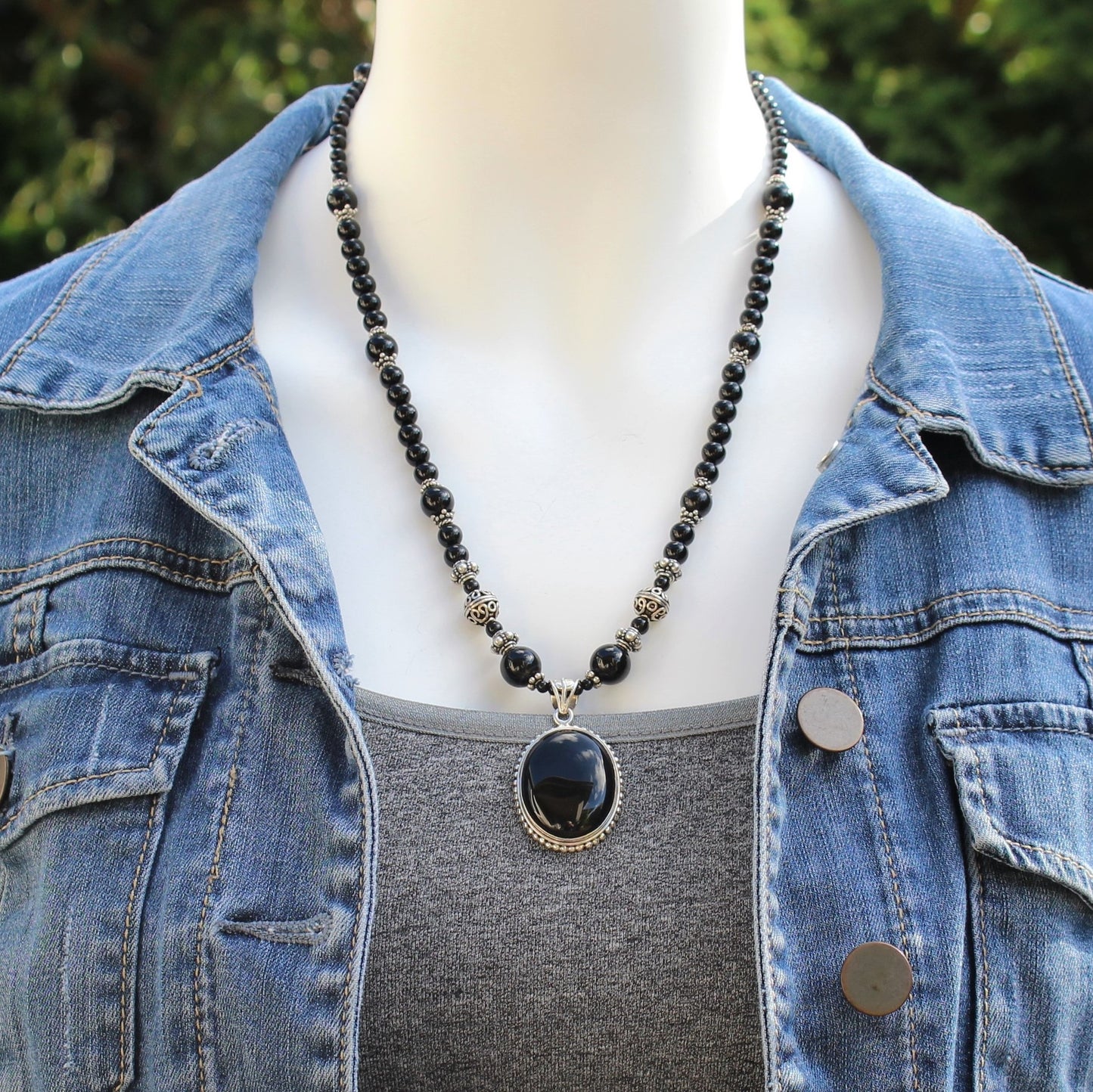 Onyx Pendant Necklace