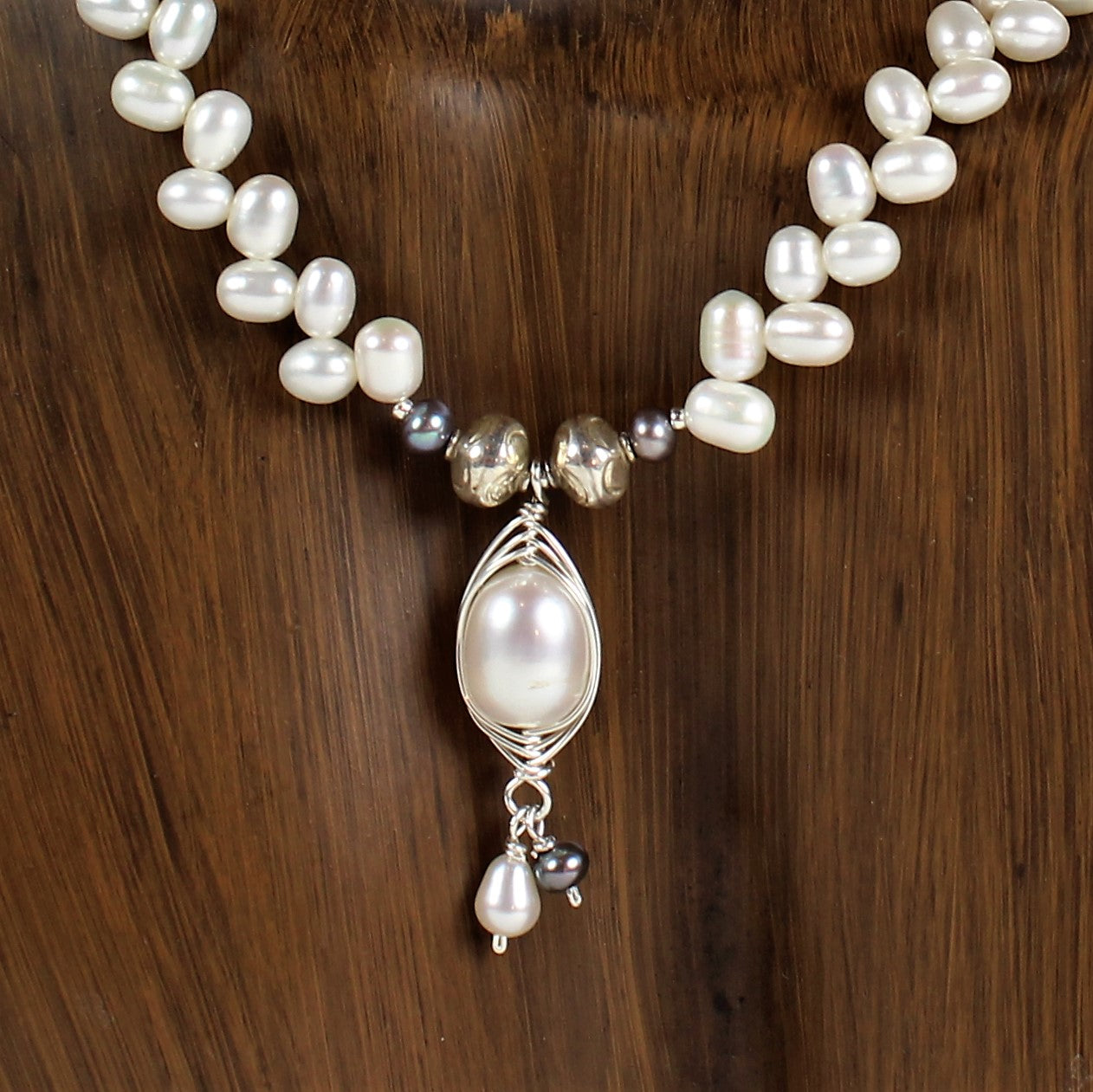 Freshwater Pearl and Labradorite Necklace